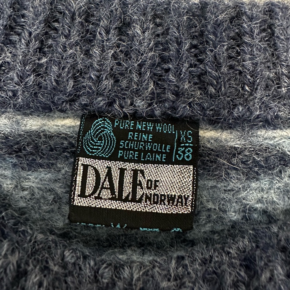 Dale of Norway Vintage Festive Wool Pull Over Setesdal Holiday Sweater - Picture 6 of 9